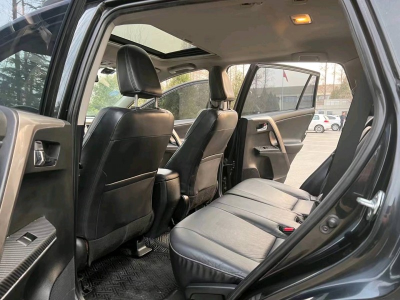 徐州14年丰田RAV4荣放6