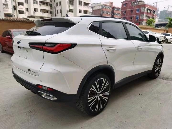 廈門21年長安汽車歐尚7