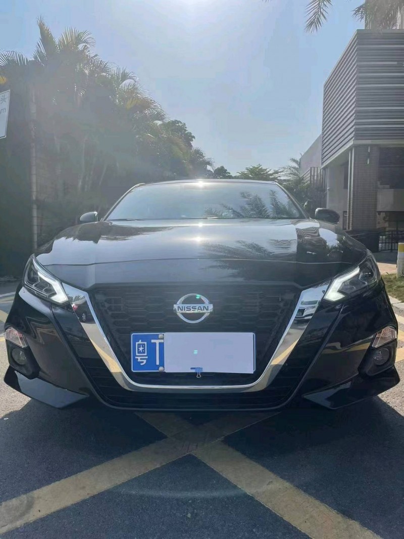 佛山22年日產天籟1