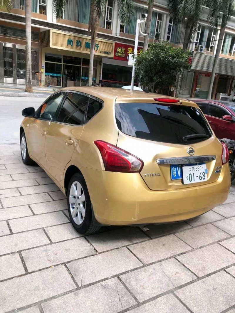 汕頭13年日產騏達5