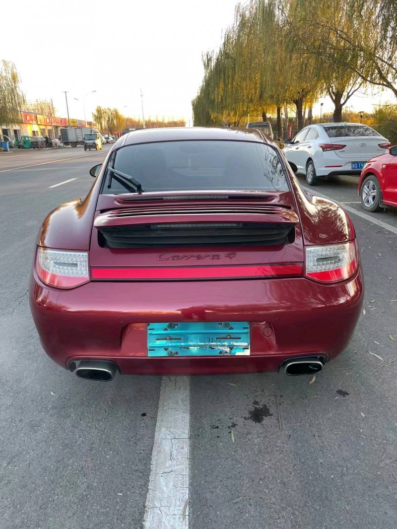 張家口14年保時捷9119