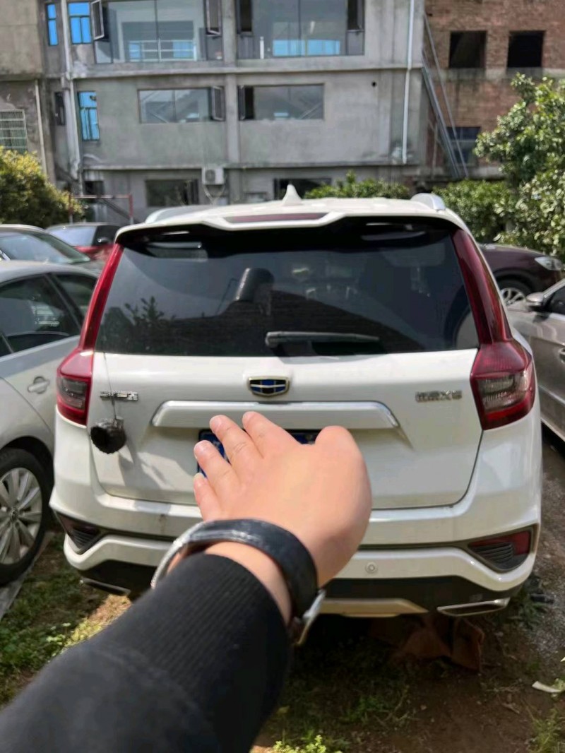 吉安19年吉利遠景X61