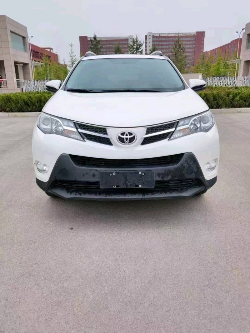 渭南16年豐田RAV4榮放7
