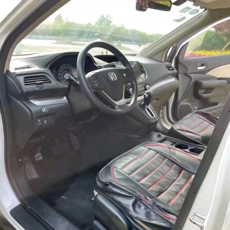 東營17年本田CR-V5
