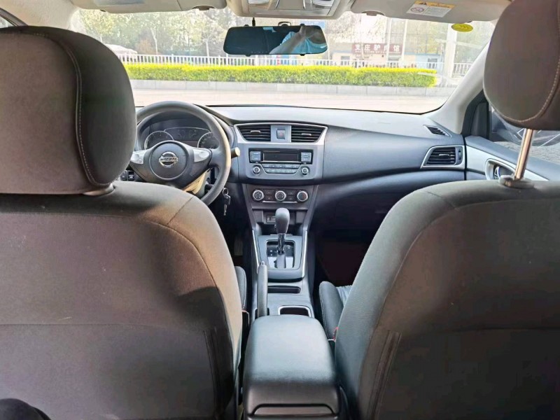 安陽21年日產軒逸4