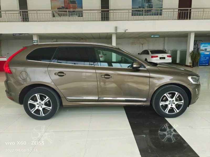 東營14年沃爾沃XC605