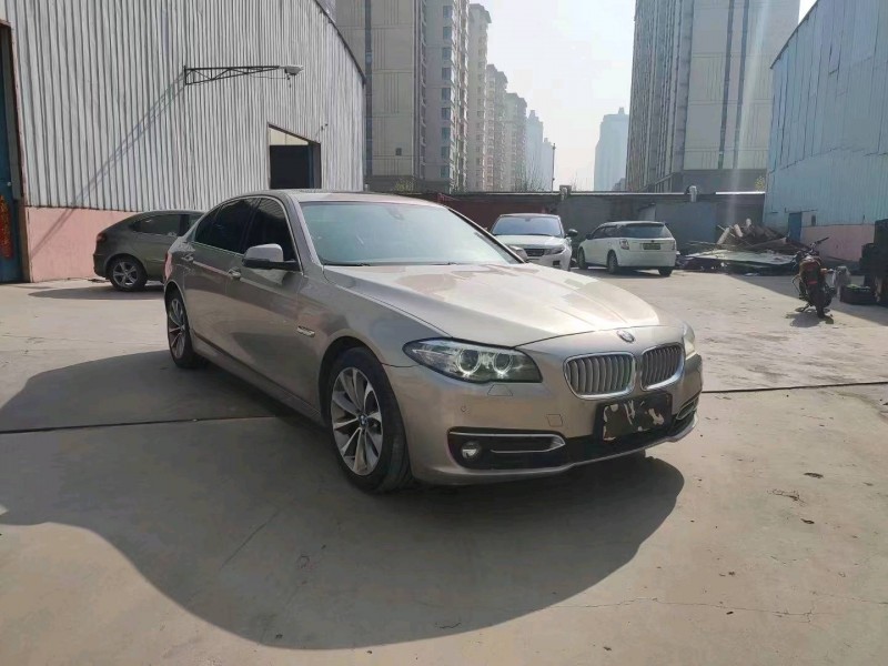 北京13年宝马5系3