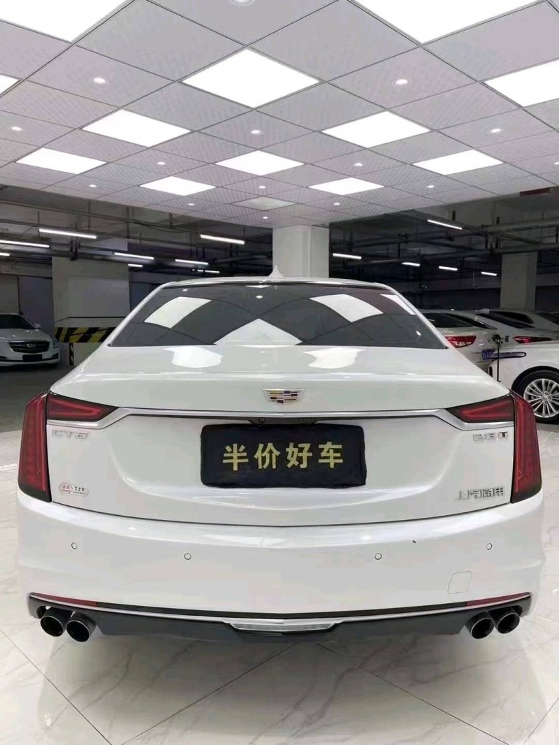 成都19年凱迪拉克CT65