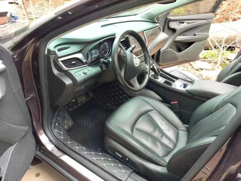 北京18年别克君越4