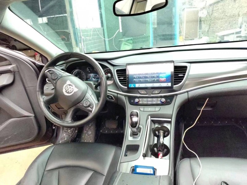 北京18年别克君越5