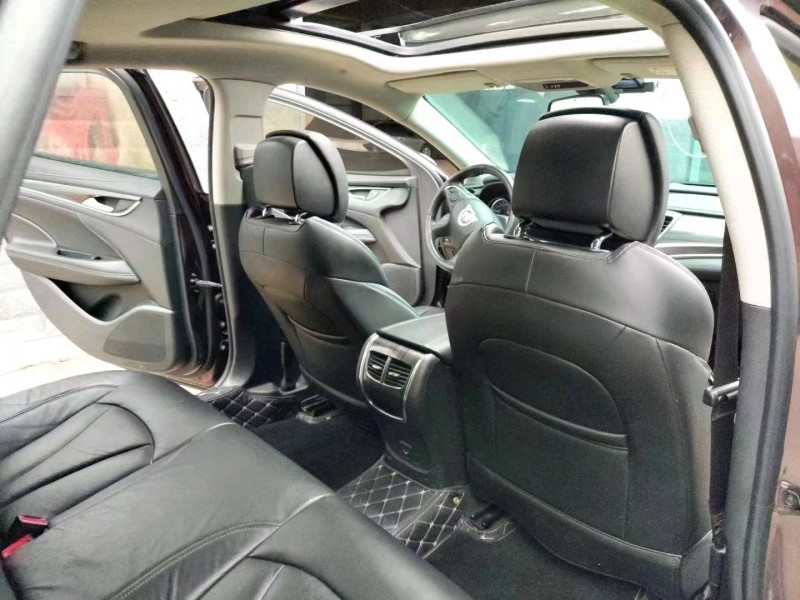 北京18年别克君越6