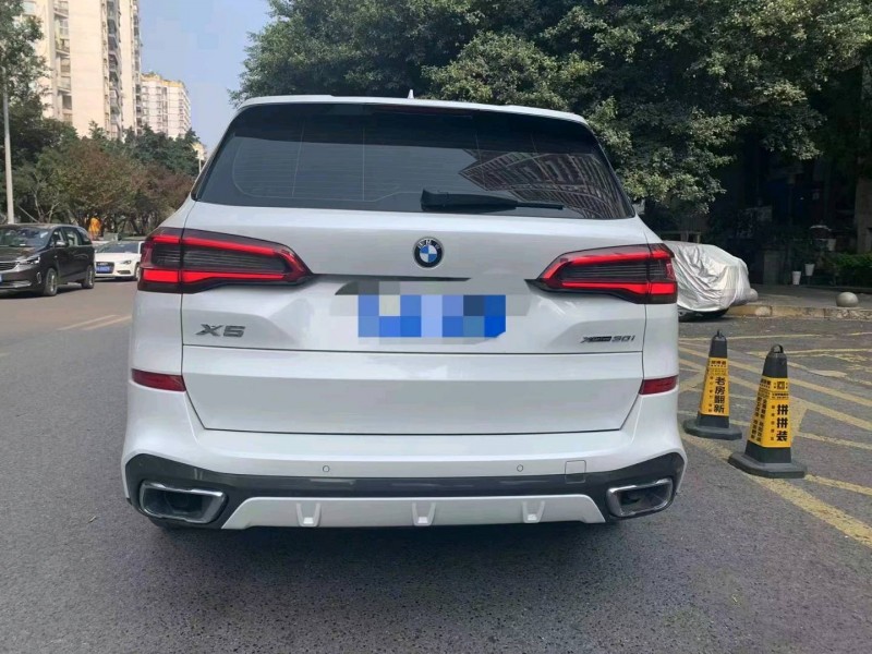 重慶20年寶馬X55