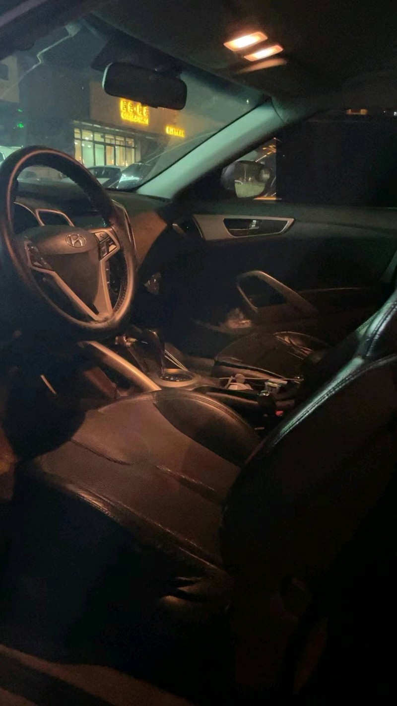 北京12年现代飞思4