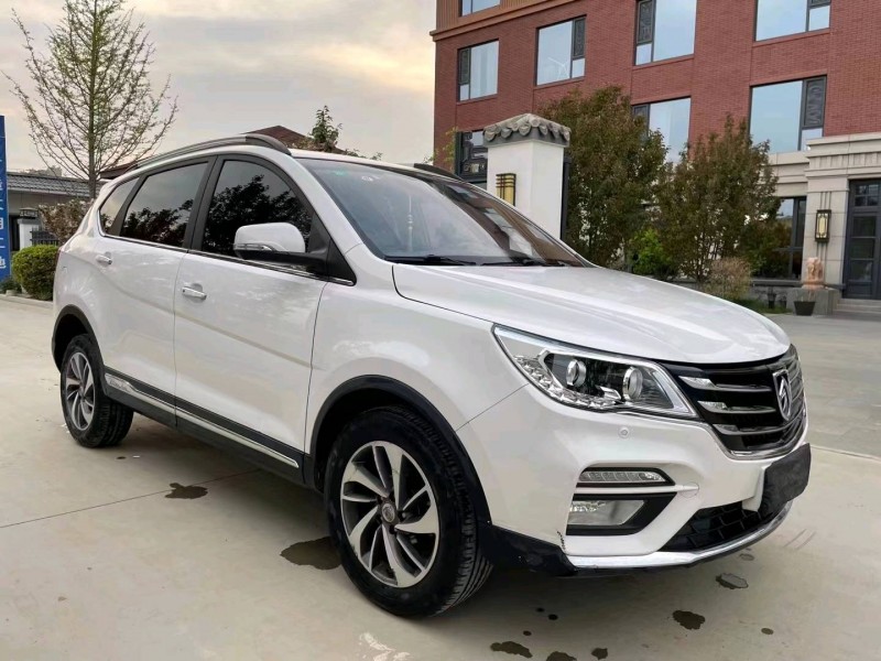 廊坊19年寶駿5603