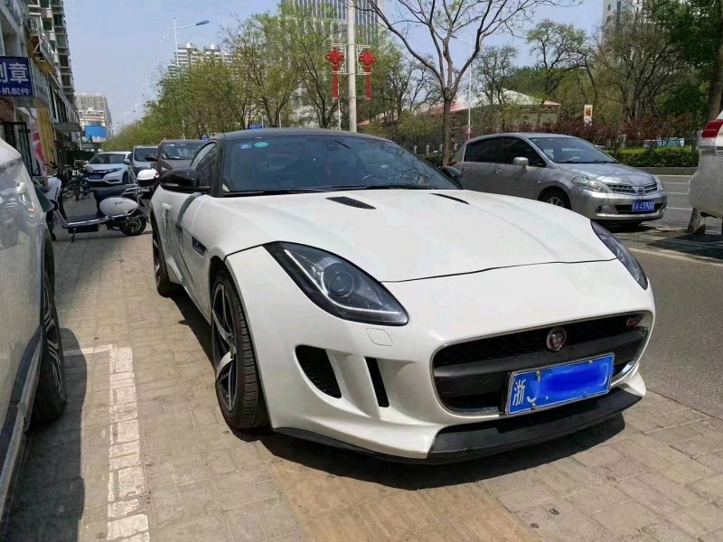 太原15年捷豹F-Type2