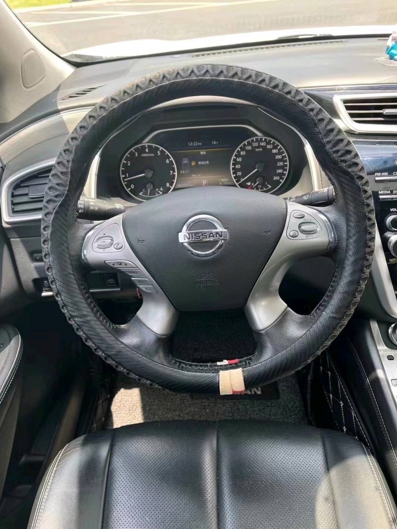 宜昌16年日产楼兰5