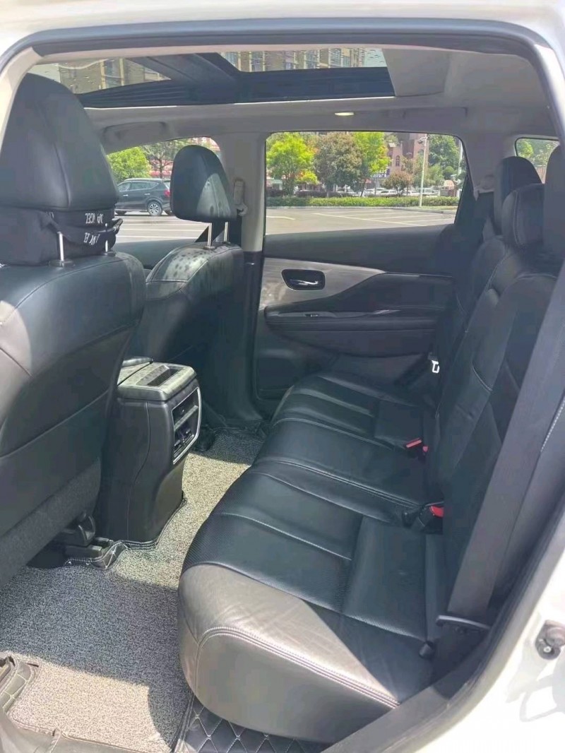 宜昌16年日产楼兰7