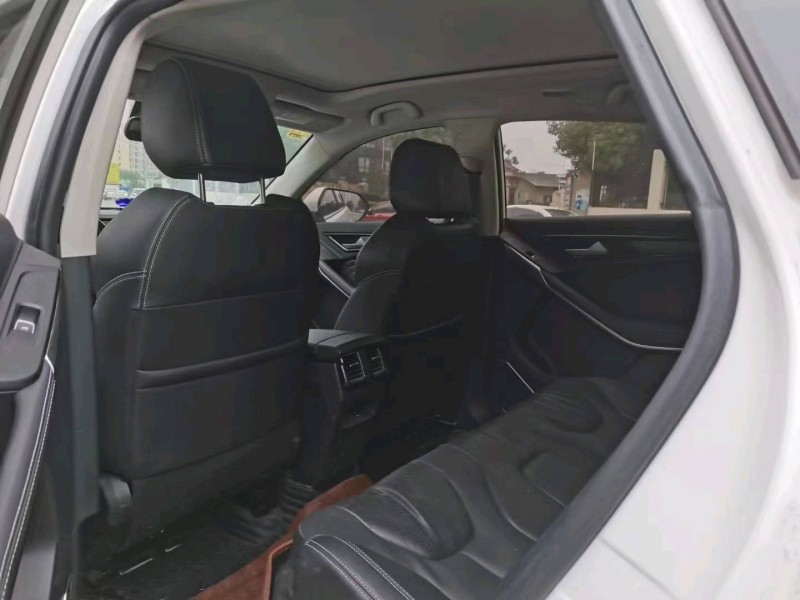 北京19年福特领界5