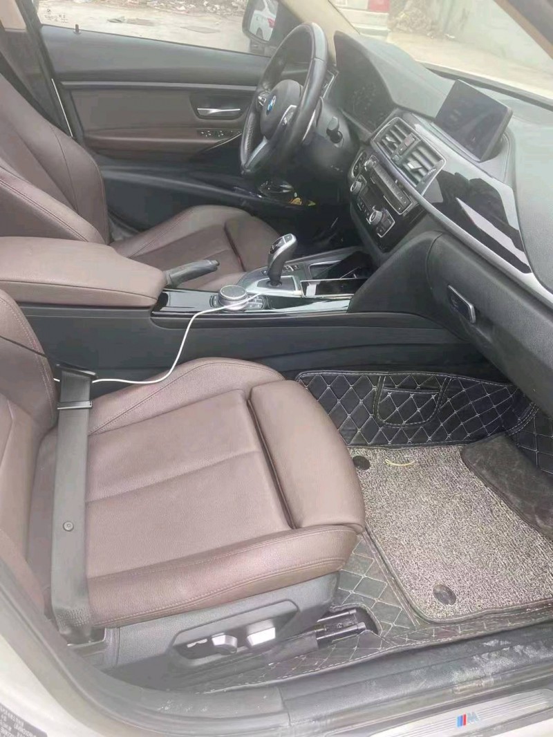 北京19年宝马3系4