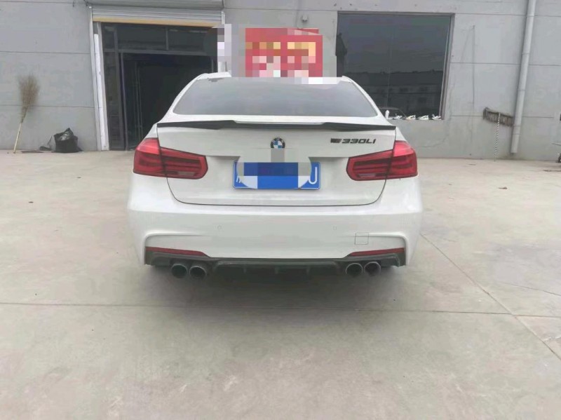 北京19年宝马3系7