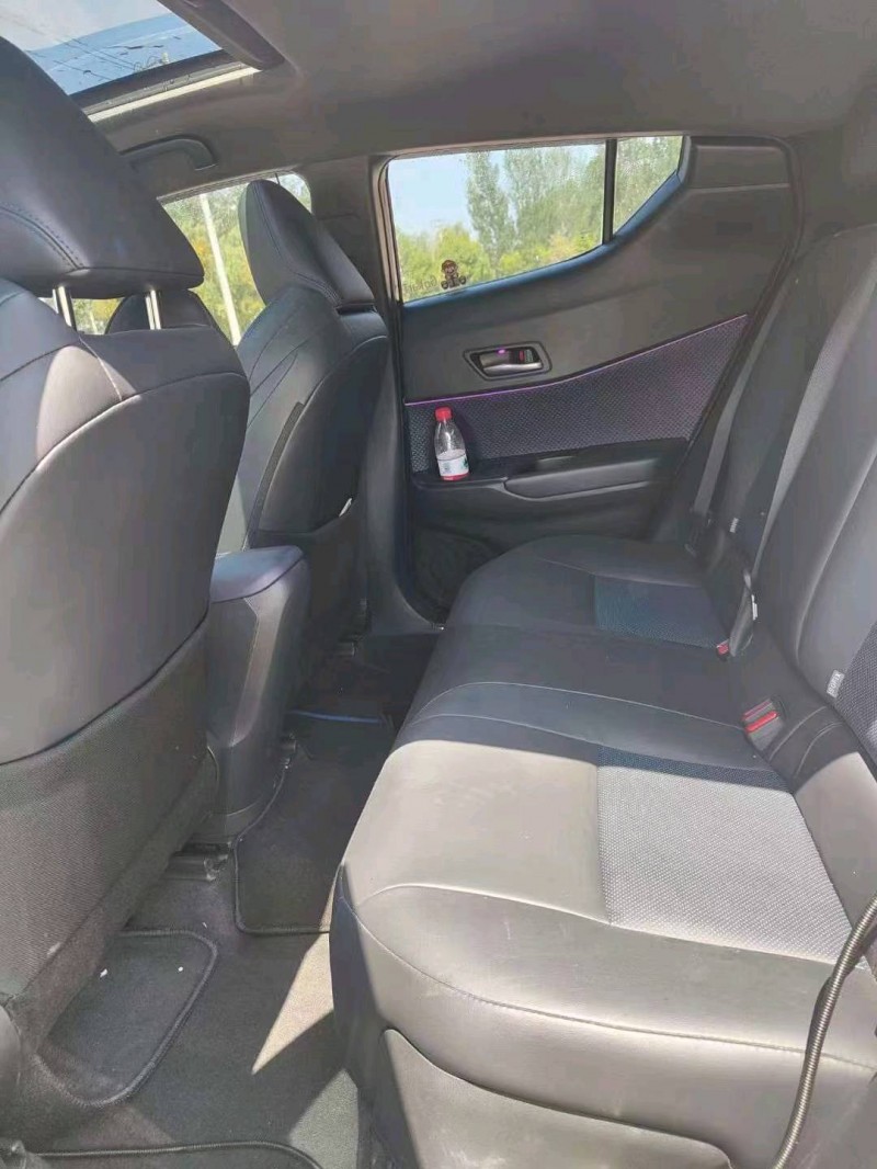 北京21年丰田CHR5