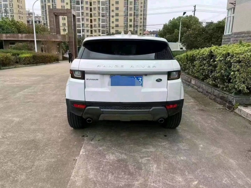 宜昌19年路虎極光5
