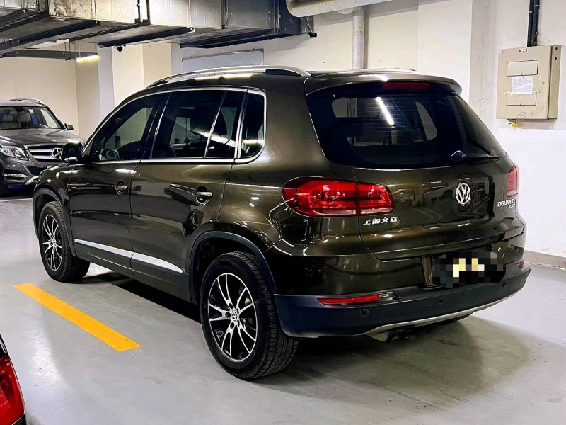 北京13年大众途观8