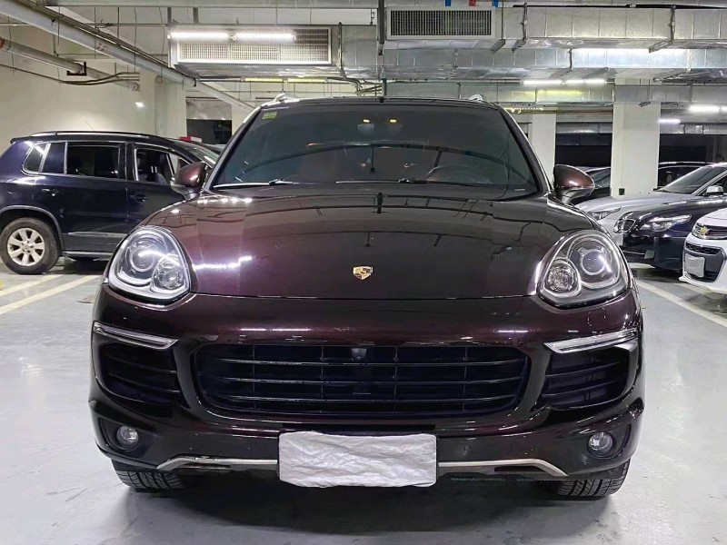 北京16年保时捷卡宴9