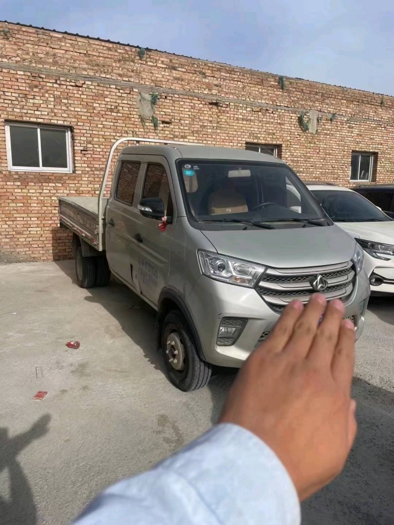 平涼20年長安汽車UNI-T2