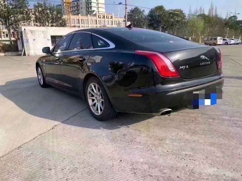 常州13年捷豹XJL7