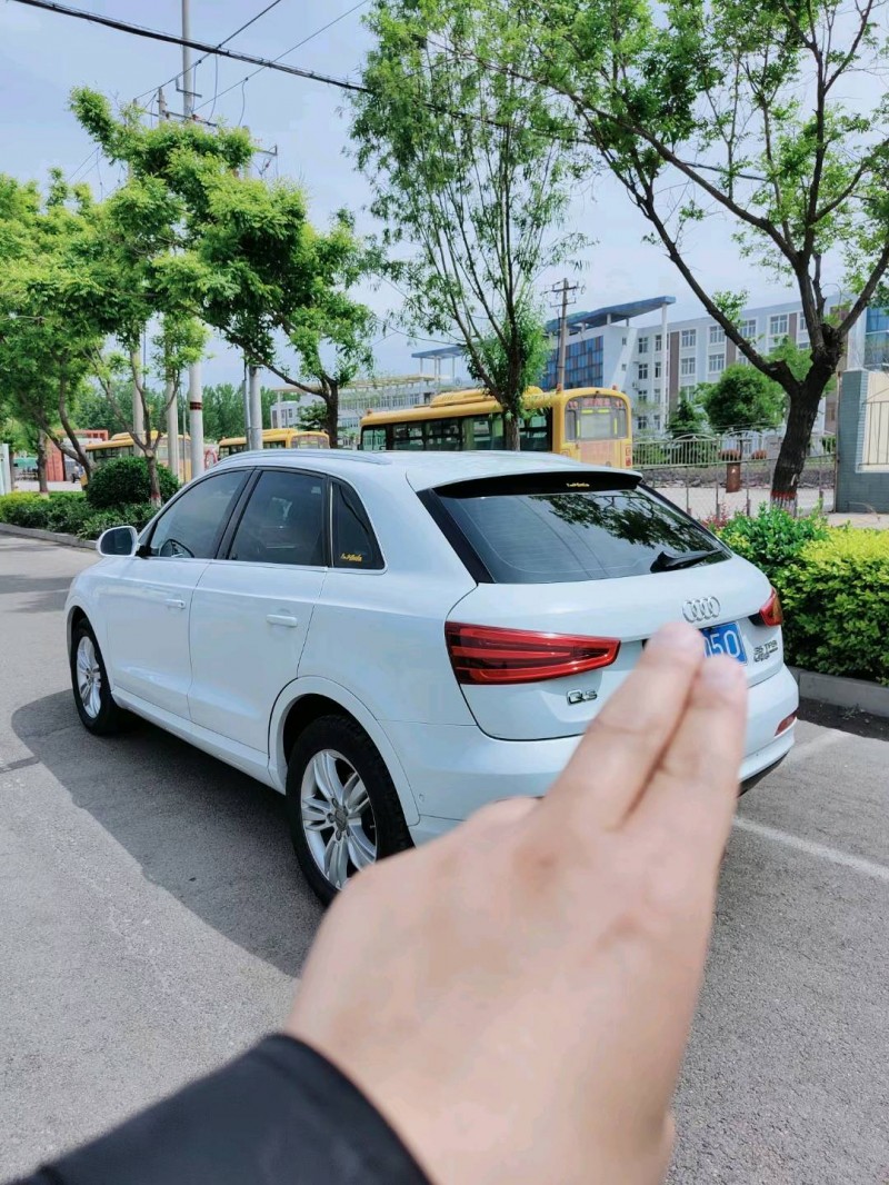 聊城12年奧迪Q38