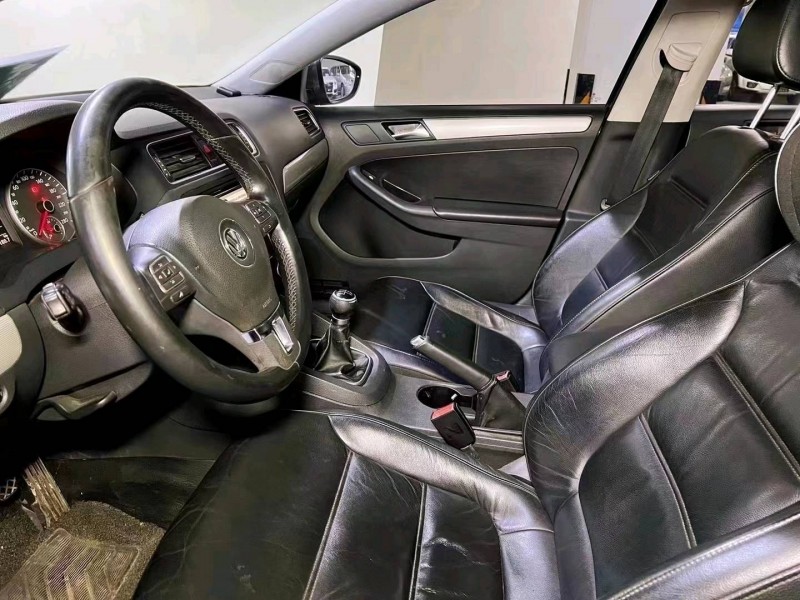 北京12年大众速腾6