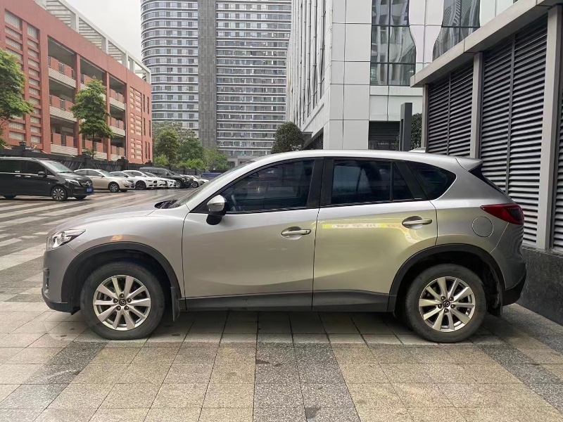 成都16年馬自達CX-52