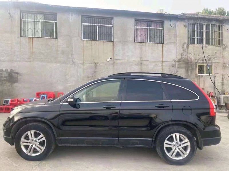 東營11年本田CR-V4