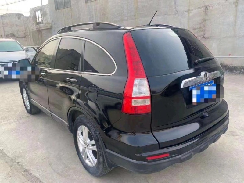 東營11年本田CR-V5