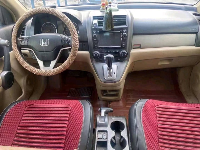 東營11年本田CR-V7