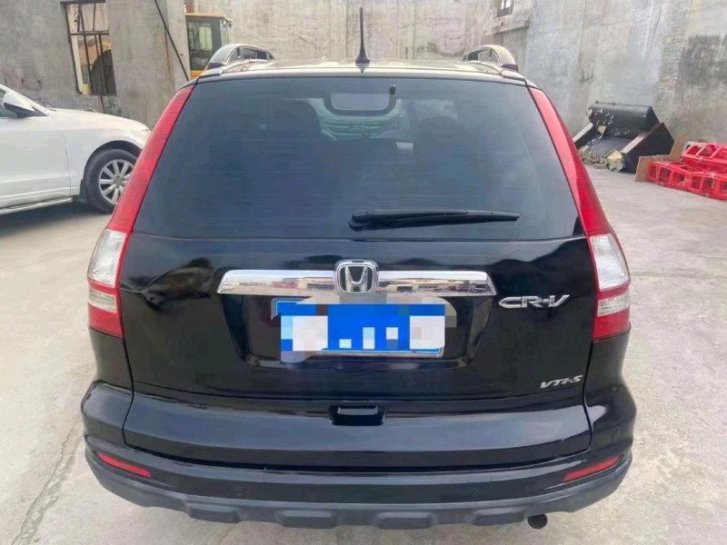 東營11年本田CR-V6