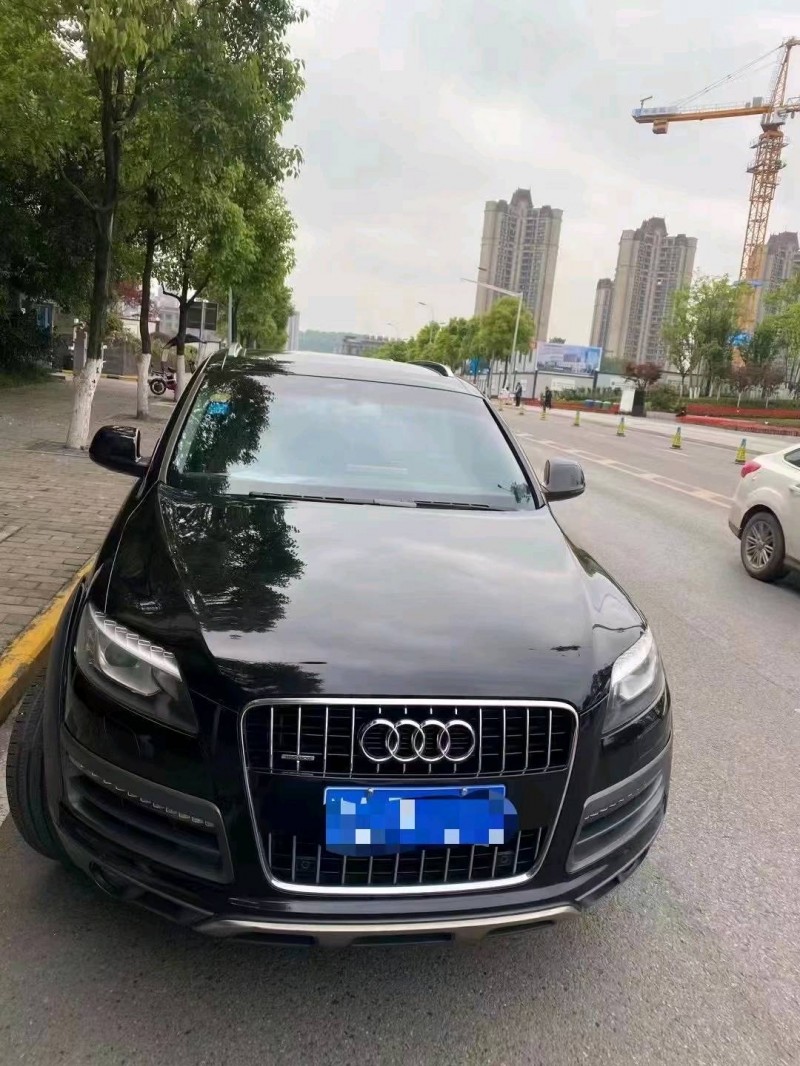 重慶15年奧迪Q71