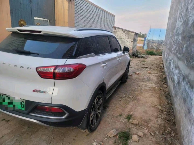 滄州18年獵豹汽車CS9新能源6