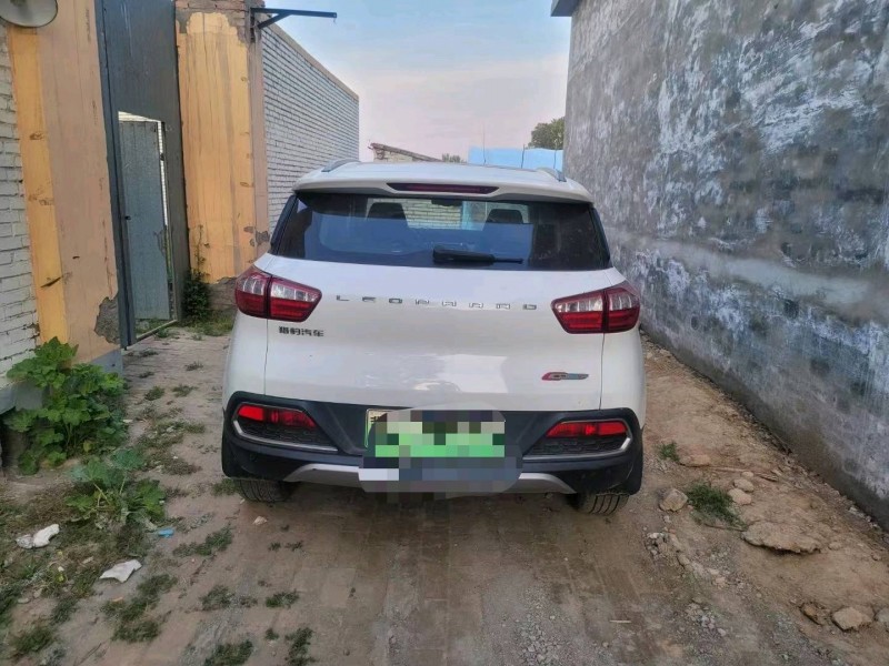 滄州18年獵豹汽車CS9新能源8