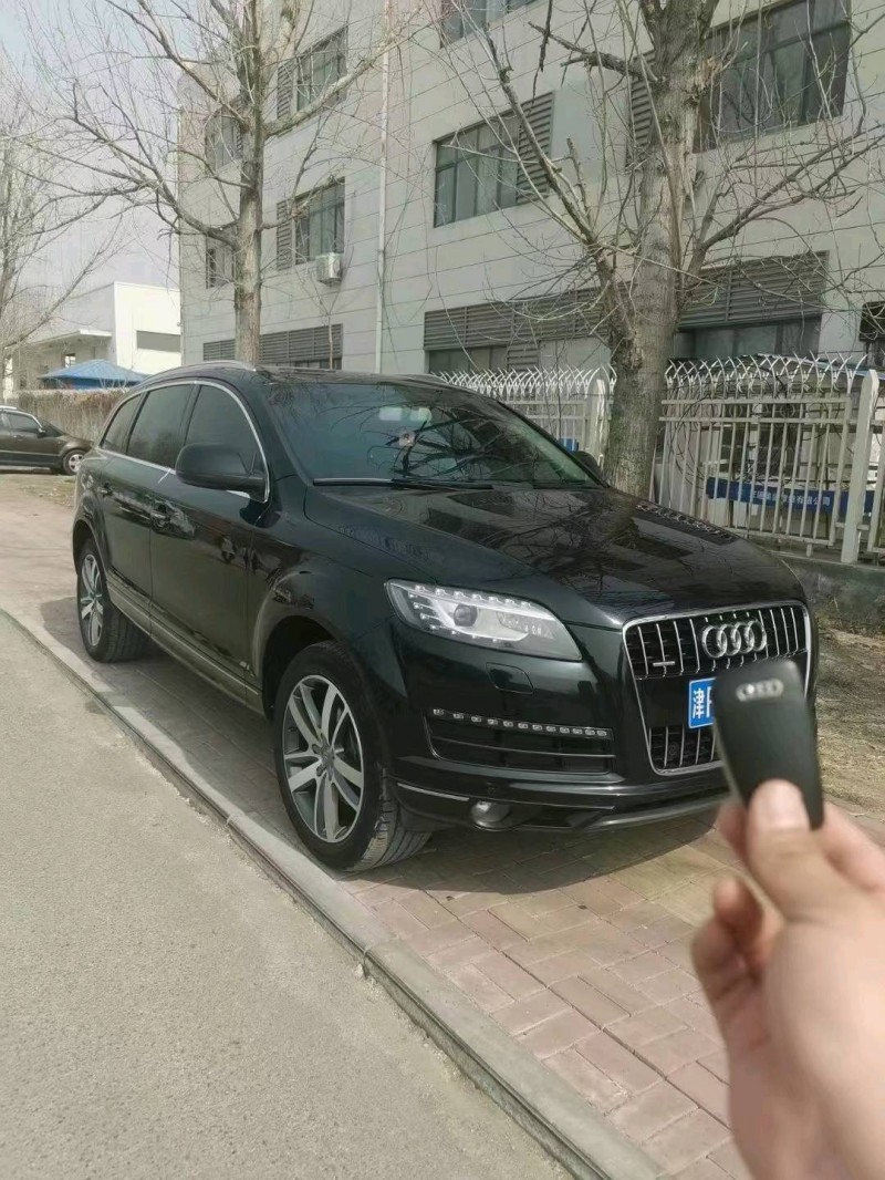 天津10年奧迪Q72
