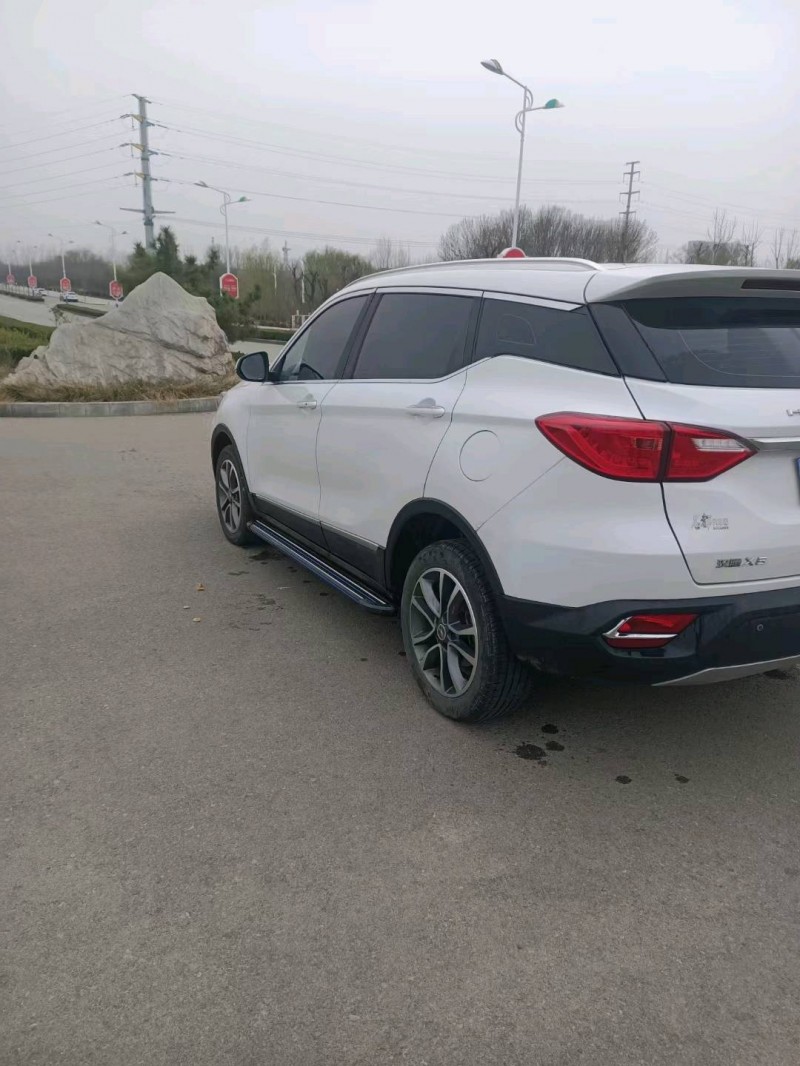 聊城18年漢騰汽車X51