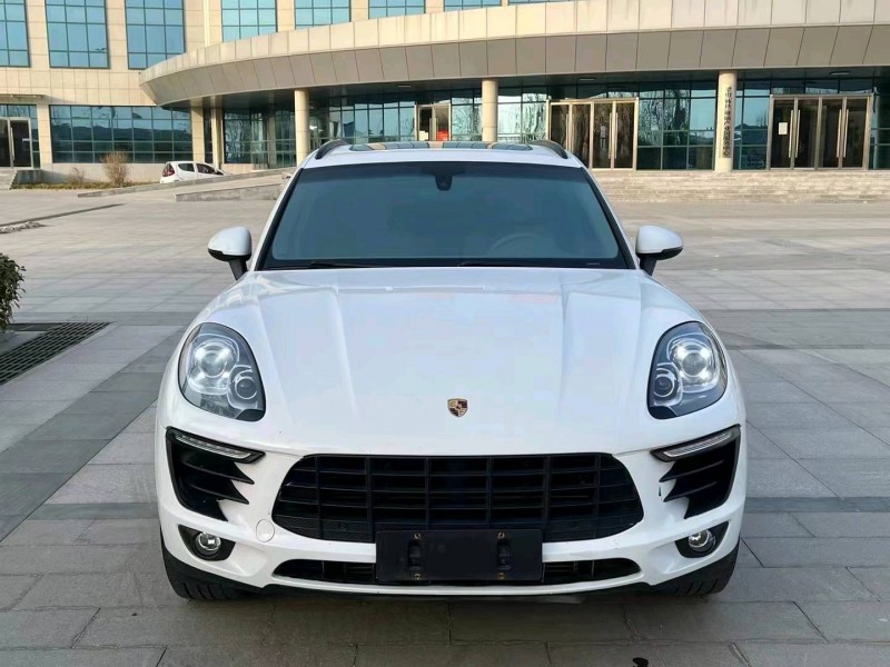 濟寧15年保時捷Macan1