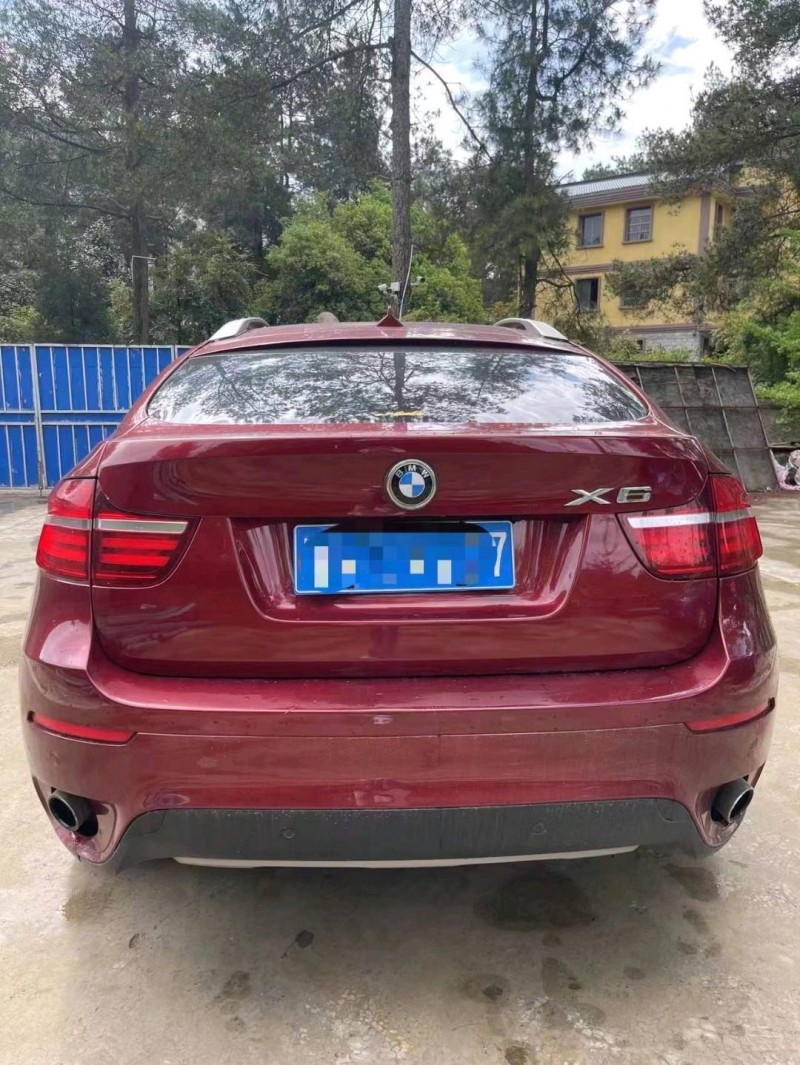 貴陽13年寶馬X62