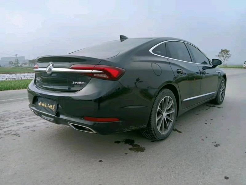 徐州20年别克君越3