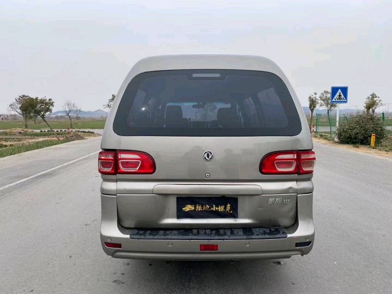 徐州19年东风菱智9