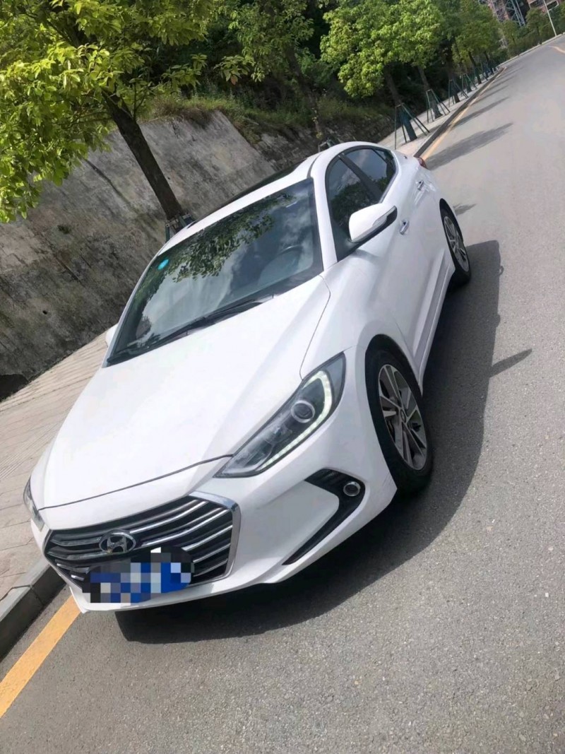 德陽18年現代領動2