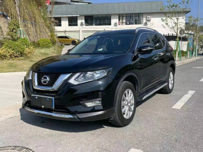 廣州20年日產奇駿3