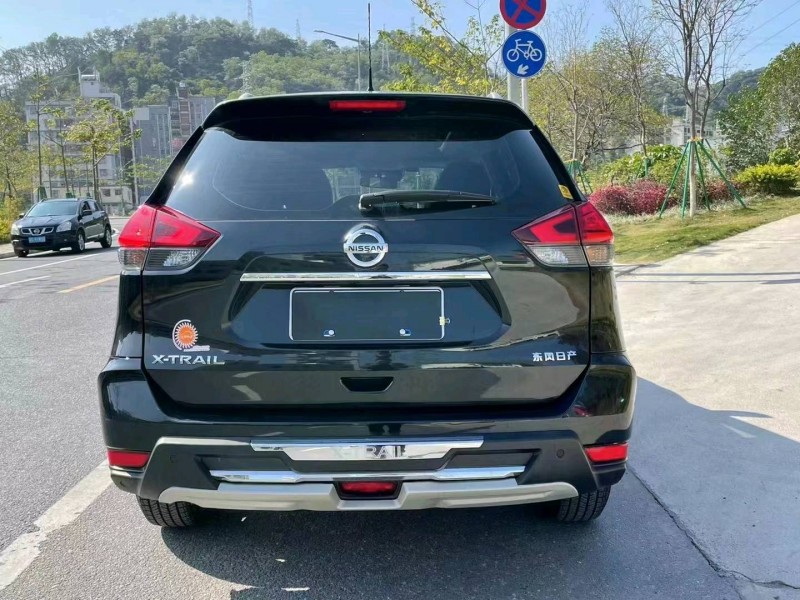 廣州20年日產奇駿4