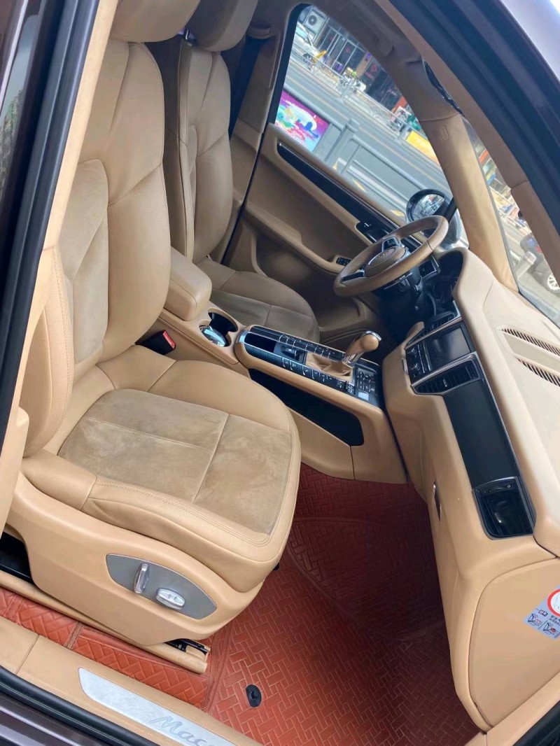 常州14年保時捷Macan7